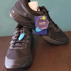 Men Asics